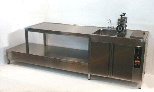 TAVOLO DA LABORATORIO MOD. 220